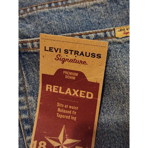 Levi Strauss Signature Jeans Men's Sz 34x31 Tapered Leg Relaxed Fit Med-Wash - Picture 7 of 9